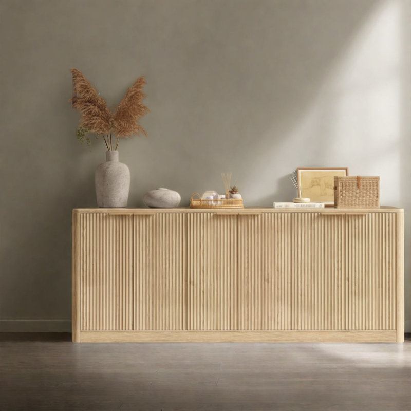Buffets et buffets spacieux en bois, rangement de cuisine de ferme moderne
