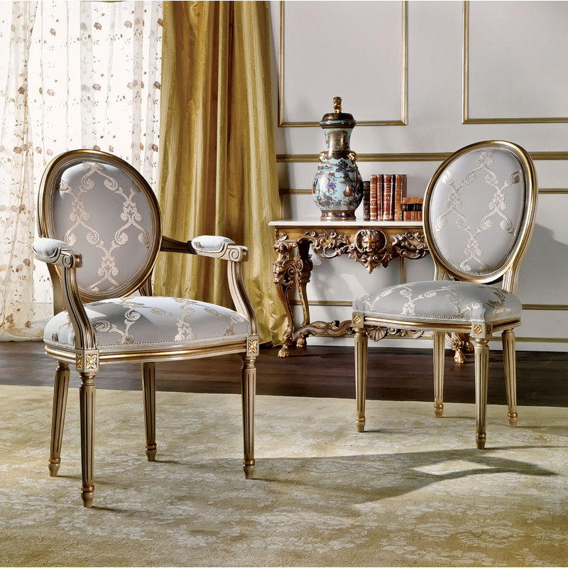 Chaise d'appoint rembourrée grise