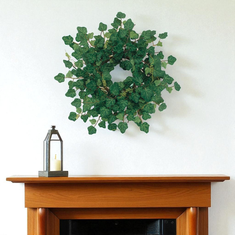 Couronne artificielle 18 po lierre vert