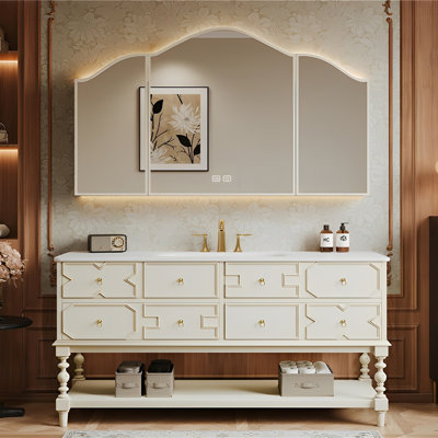 Armoire de salle de bain moderne de style américain.
