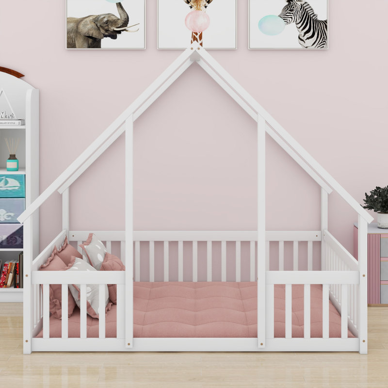 House-Shaped Floor Bed With Fence, White