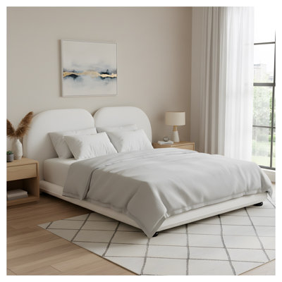Très grande base de lit tapissier avec tête de lit très épaisse, tissu blanc et support en fer