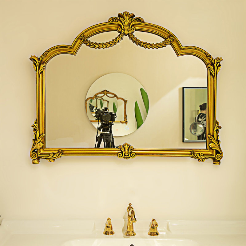 Miroir en polyuréthane avec cadre doré