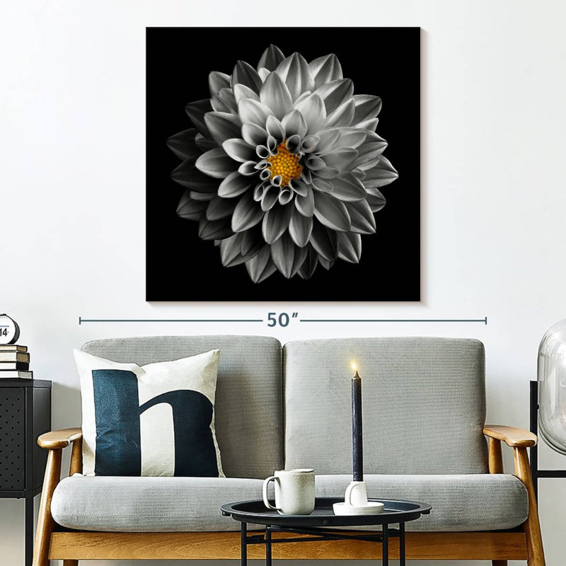 Harnek Grey Flower, 33" H x 33" W