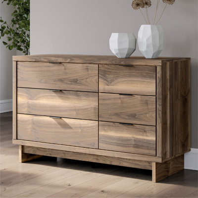 Cerda Dresser