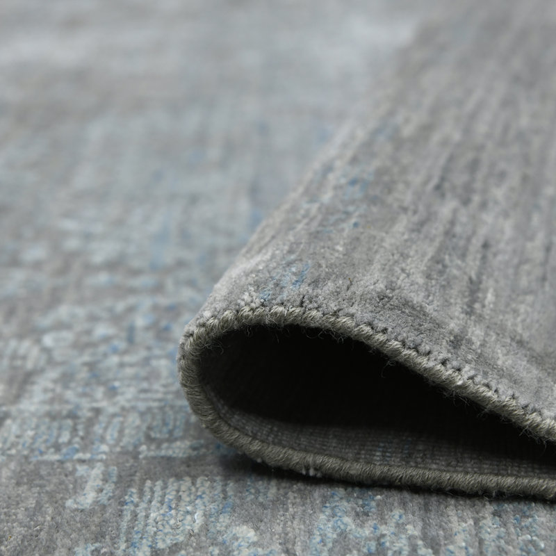 Pearl Geometric Area Rug in Blue, Rectangle 9' x 12'