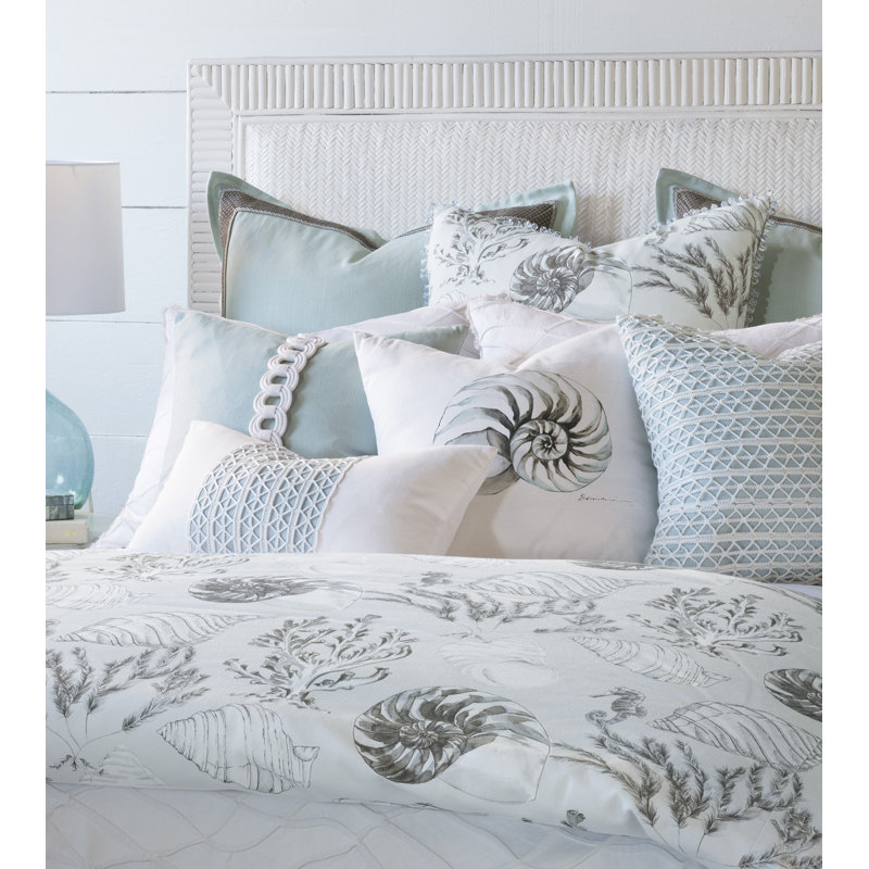 Nerida Square Pillow Cover & Insert