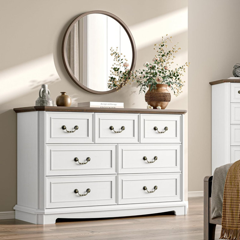 Vintage 7 Drawer Dresser, White