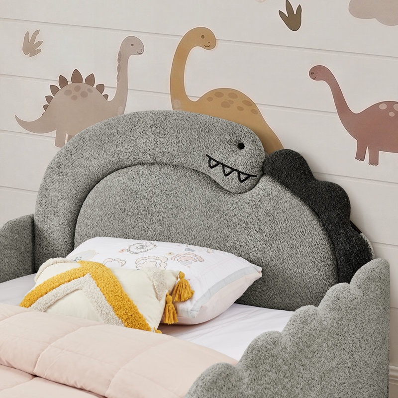Lit d'enfant Rexley en bois massif, motif dinosaure, avec revêtement en bouclette et barrières de sécurité rembourrées, Gris
