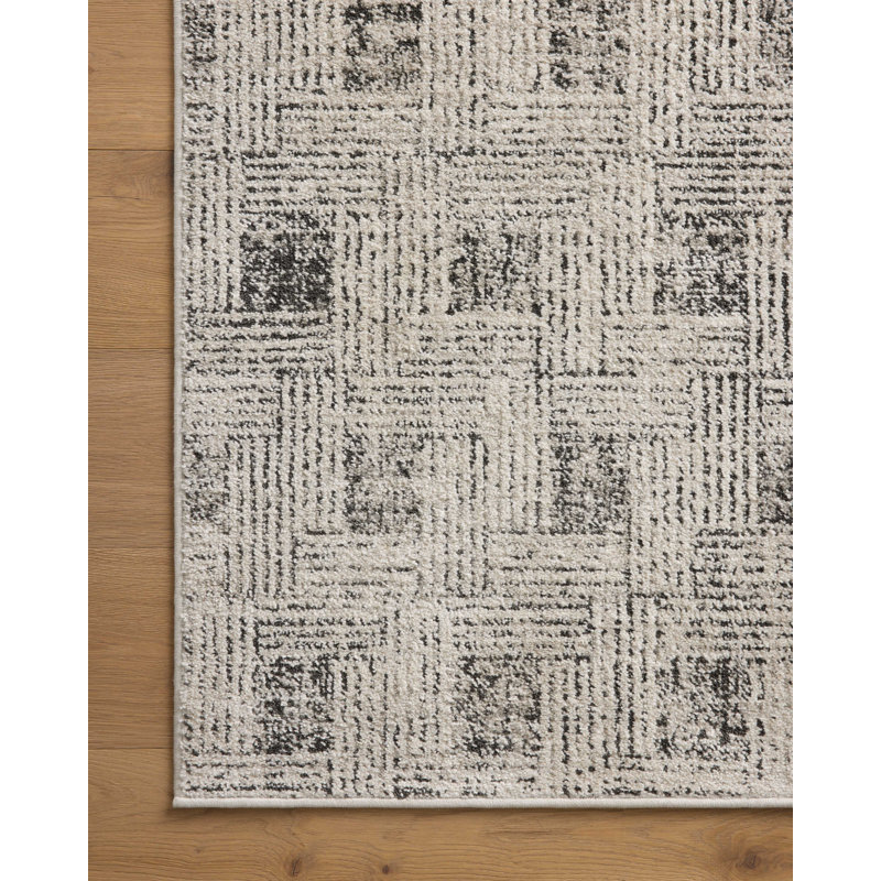 Ailiana Geometric Indoor Rug, Rectangle 2'3" x 3'10"