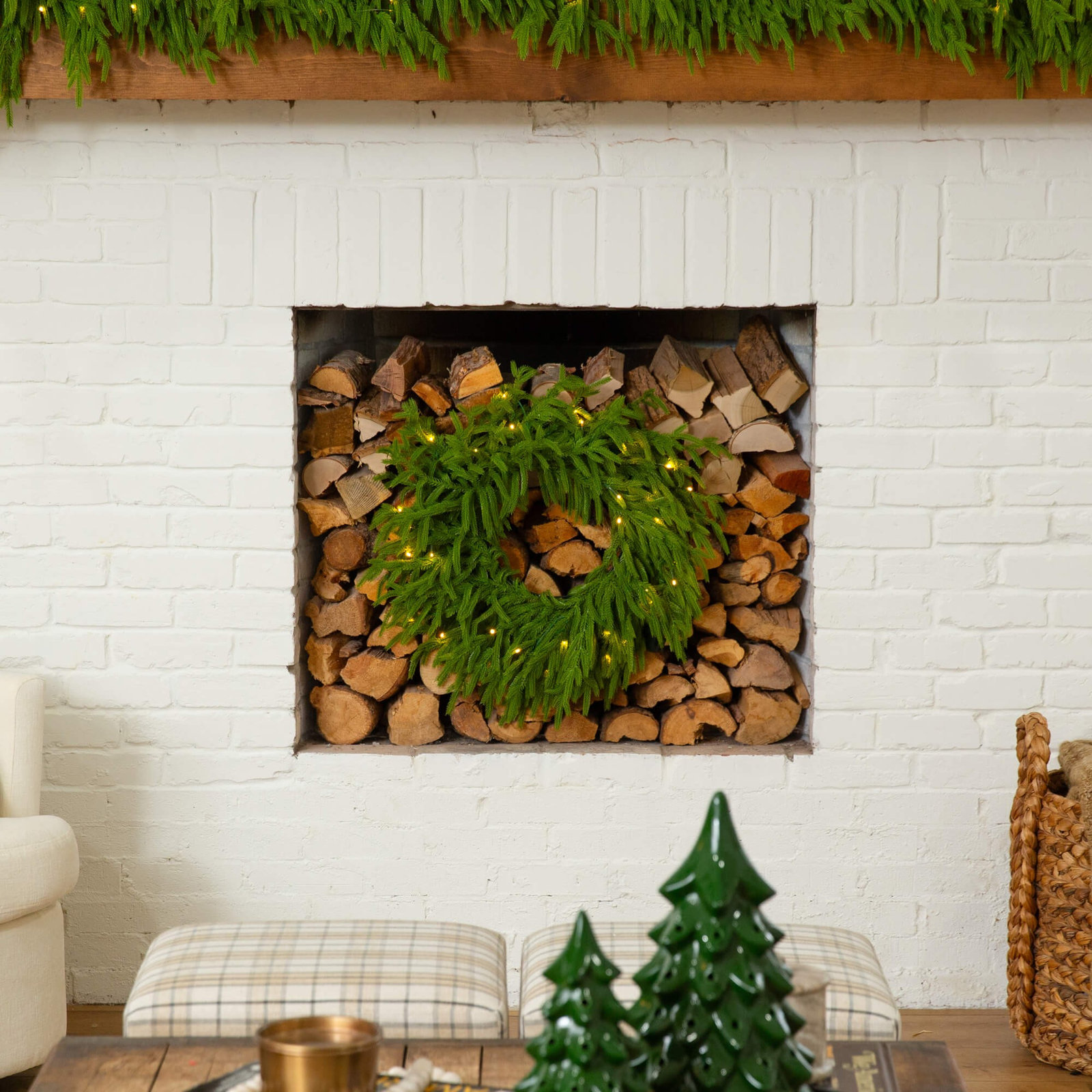 20In. Pre-Lit Artificial Real Touch Norfolk Island Pine Wreath With 35 Warm White LED Lights And Natural Look, Green