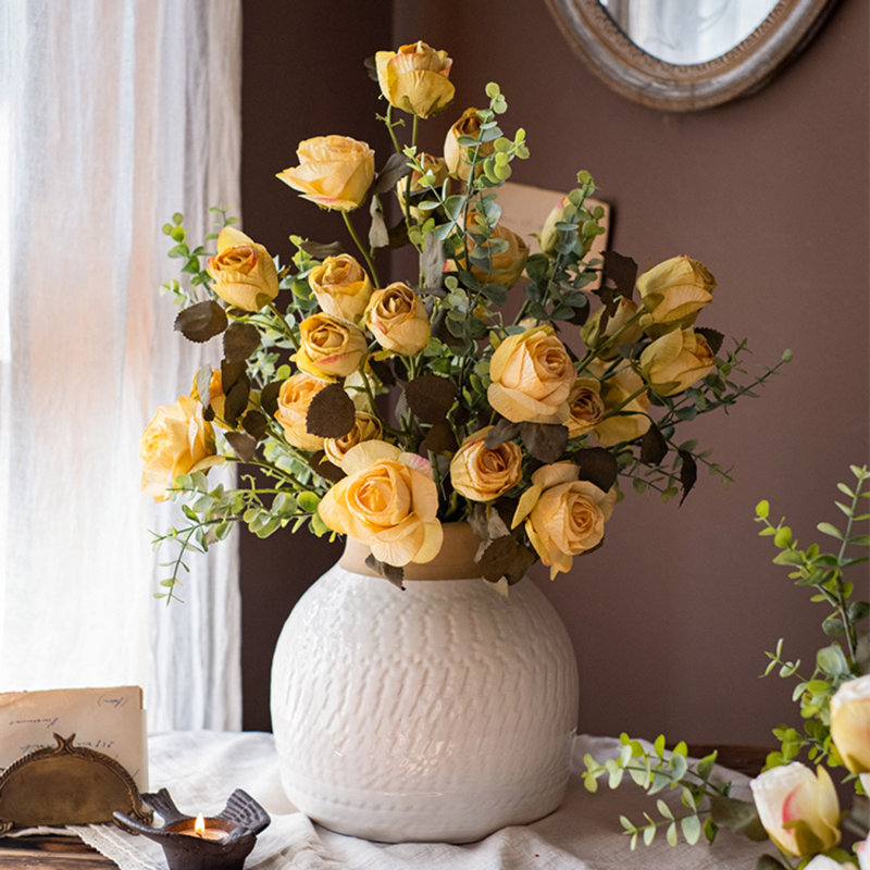 Tige de roses, Jaune