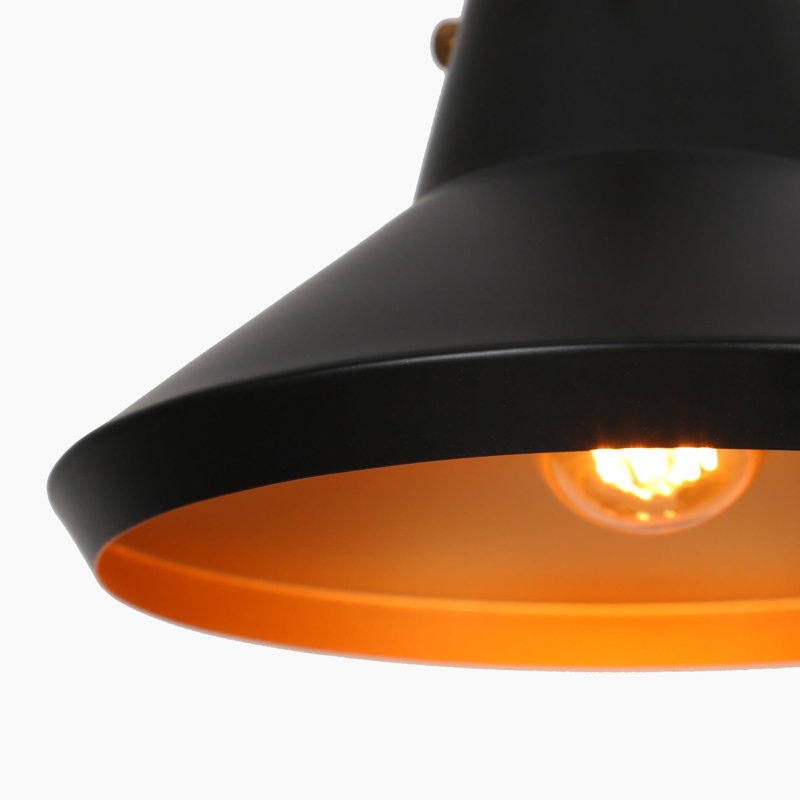 Luminaire suspendu conique à 1 lumière Germanton, Noir