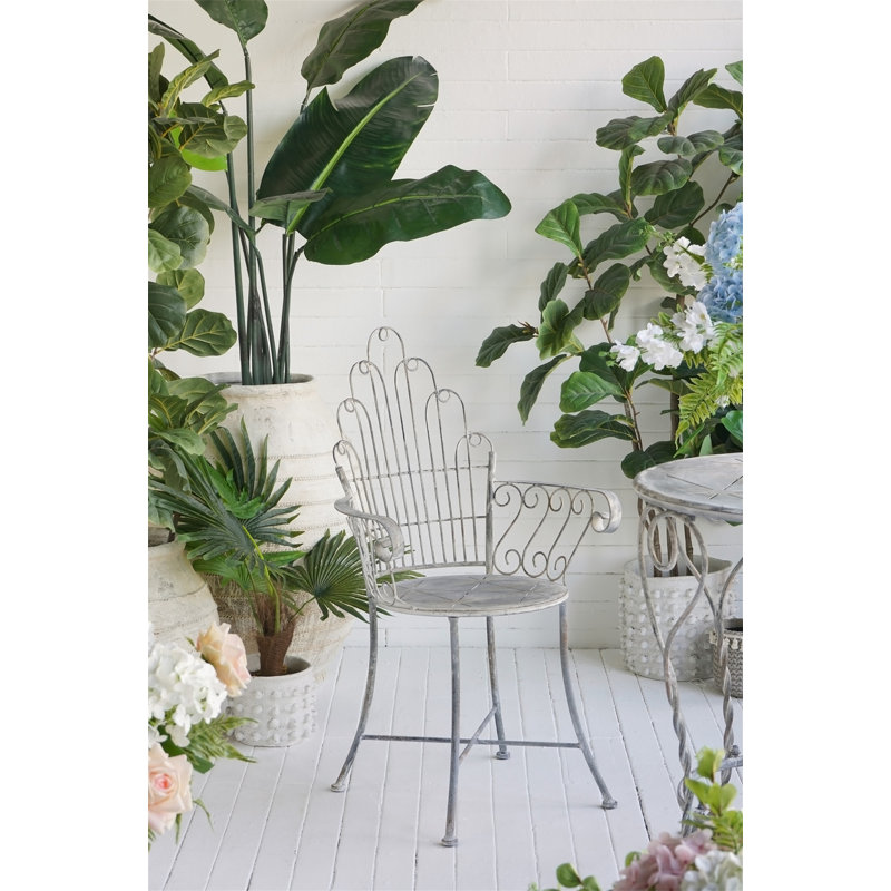 Fauteuil d'appoint en fer 23 x 22 x 38 po