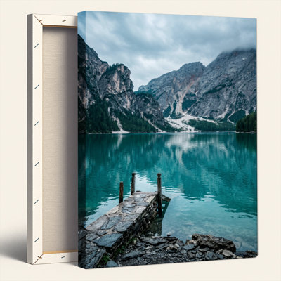 Ensemble de 1 tableau sur toile représentant un lac de montagne