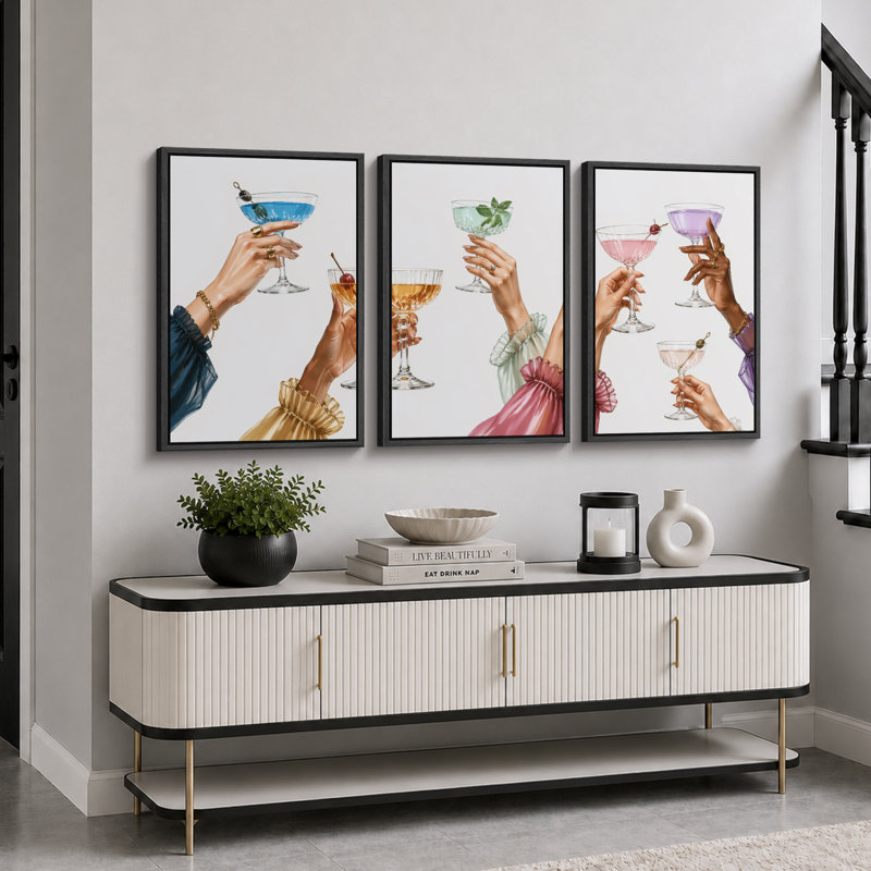«Elegant Cocktail Toast Hands», images de salle à manger, impression sur toile encadrée, 3 pièces, 24" H x 48" W x 1.5" D