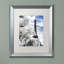 Un autre look à paris i, reproduction de photo encadrée-17767802-40081987-69372552