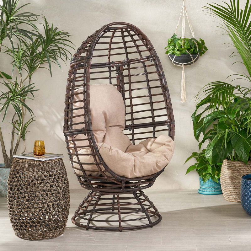 Classic Outdoor Swivel Faux Rattan Egg-Shaped Lounge Chair With Cushion