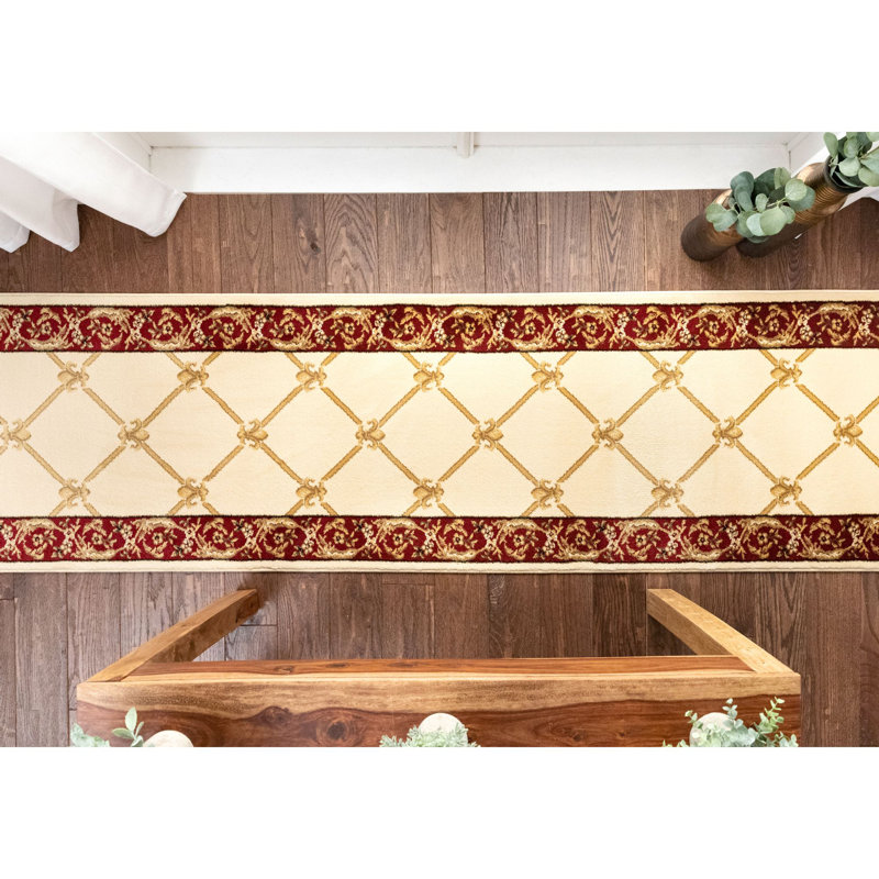 Ginter Fleur De Lis Ivory Custom Size Hallway Stair - Traditional Trellis Carpet, Runner 2'7" x 54'