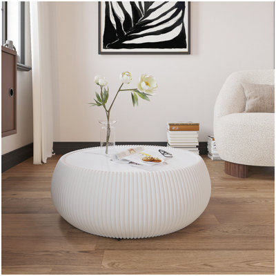 Table basse moderne en cuir clair avec dessus tambour en cuir pour meubles de salon
