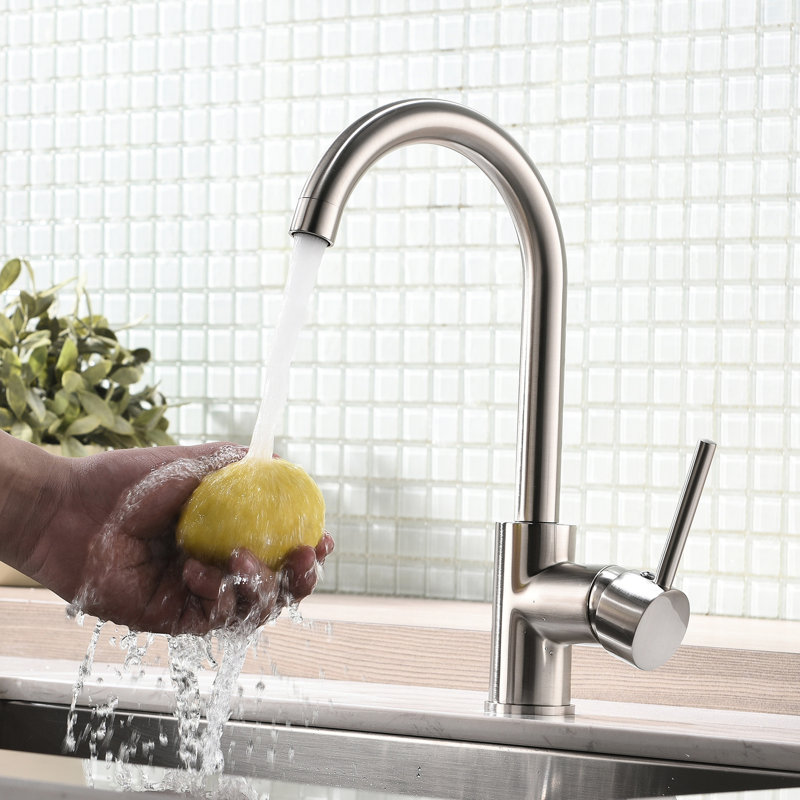 Robinet d'évier de cuisine commercial - acier inoxydable, poignée simple, nickel brossé, qualité de fabrication en acier durable, conception à trous