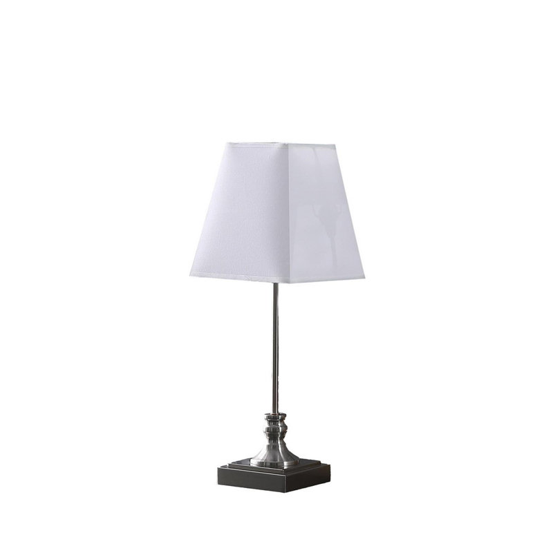 Lampe de table carrée 18,75 po In Century