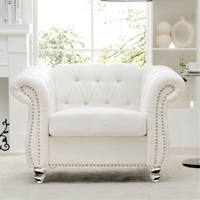 Fauteuil d'appoint d'intérieur avec revêtement clouté