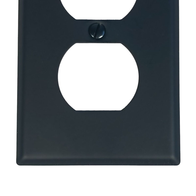 1-Gang Duplex Outlet Wall Plate