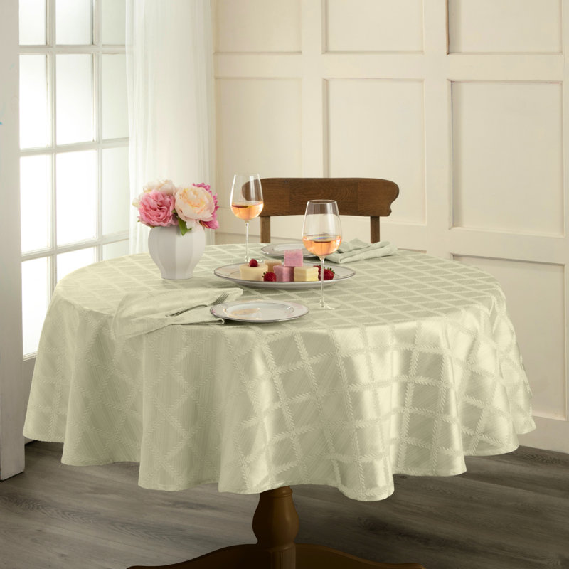 Lenox Laurel Leaf Tablecloth, 90" Round, Ivory