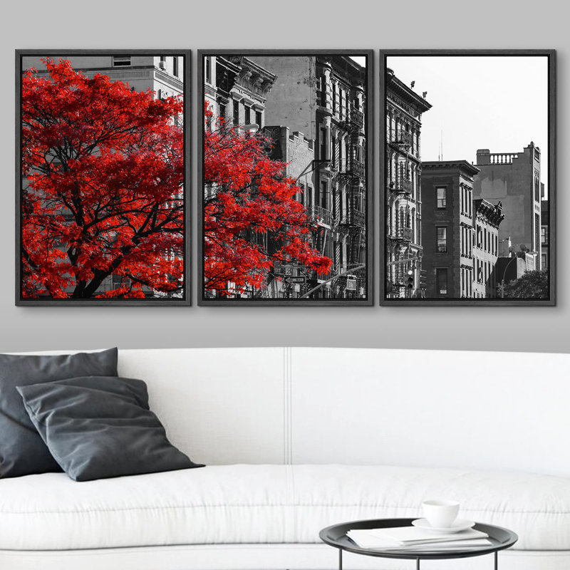 Arbre rouge dans les bâtiments de la scène de rue de New York, décor moderne en noir et blanc, H 24 po x l 48 po