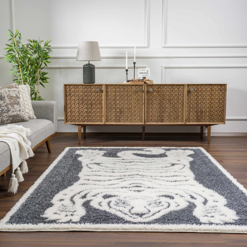 Animal Print Indoor Rug, Rectangle 5'3" x 7'