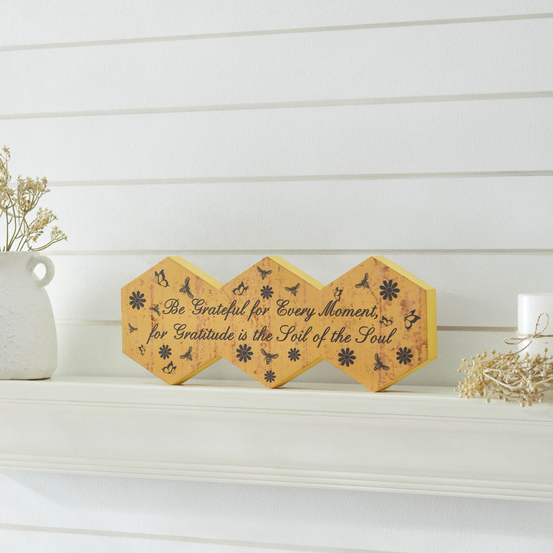 «Buzzy Bees Be Grateful for Every Moment» Panneau mural Hexagons MDF 5,8 x 15 x 1