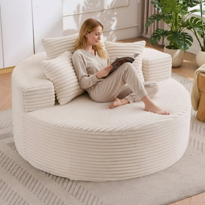 Fauteuil d'appoint en tonneau Plush
