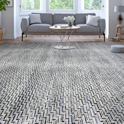 Canterbury Geometric Area Rug