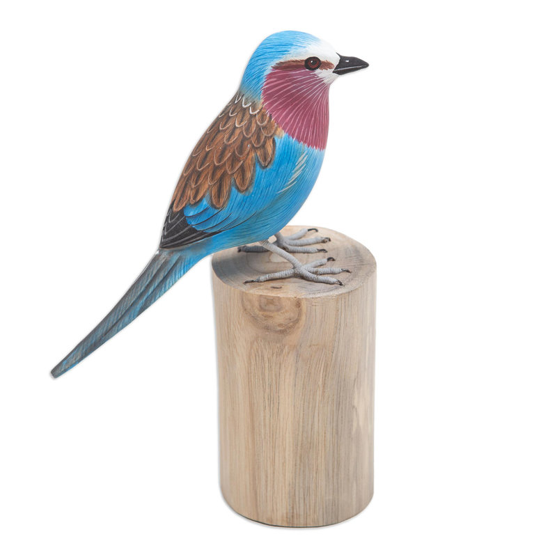 Figurines & Sculptures