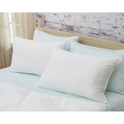 Oreillers fermes en duvet de satin Lux