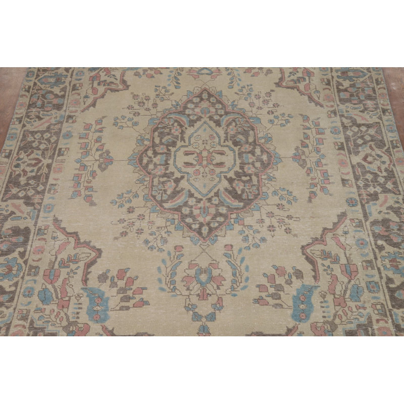 Tapis traditionnel rétro en laine 6 x 9