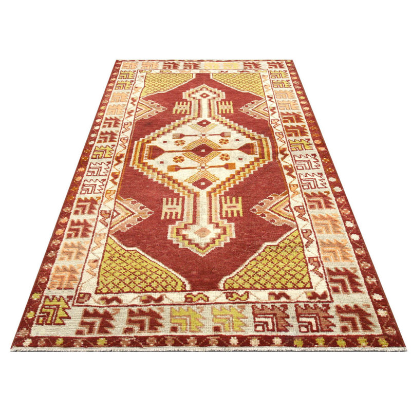 One-of-a-Kind 2'7" X 5'3" Area Rug