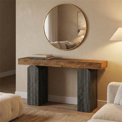 Console contemporaine de 63 po - conception bicolore rétro avec plateau rustique à grain brun et pieds arqués à grain gris, plateau de table spacieux et espace inférieur ouvert pour le salon / vestibule