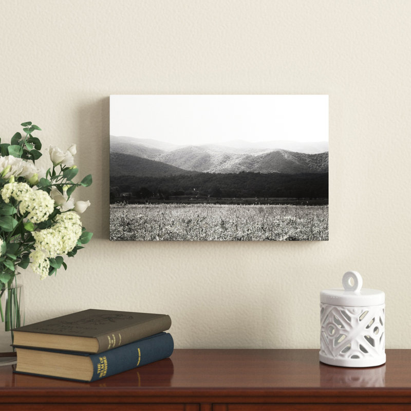 «Black and White Smoky Mountains», reproduction sur toile, H 12 po x l 18 po