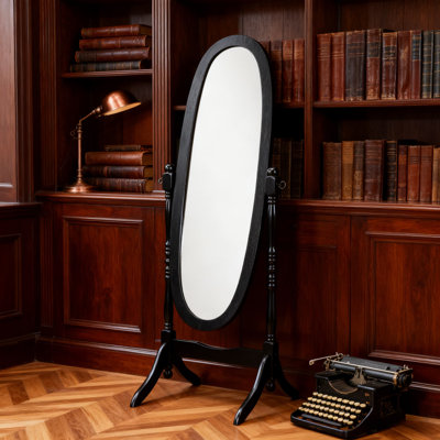 Finition miroir de plancher de bois traditionnel de style reine Anna