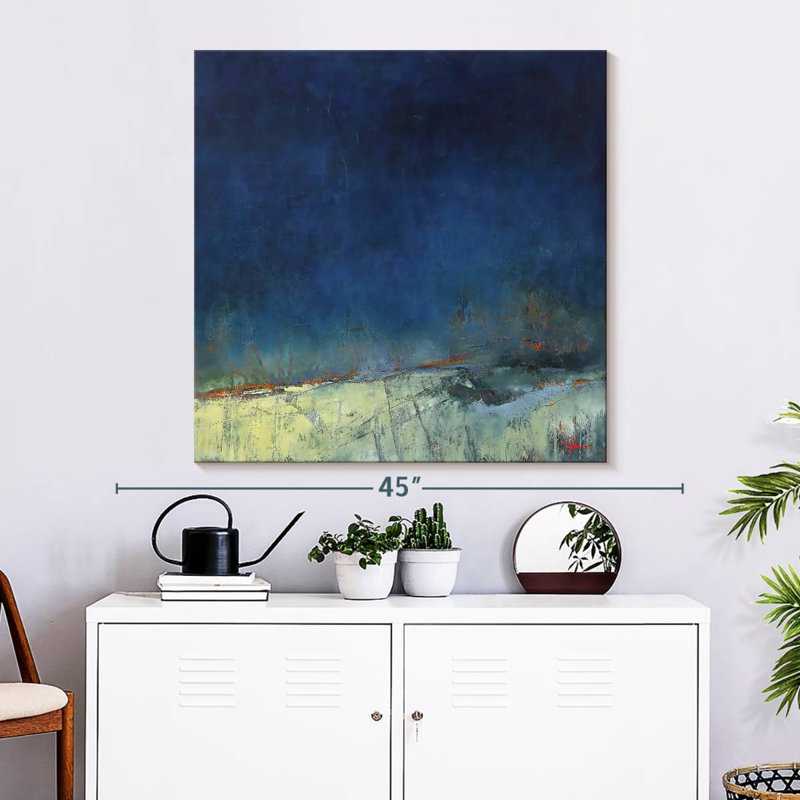Avery Dugout, 33" H x 33" W