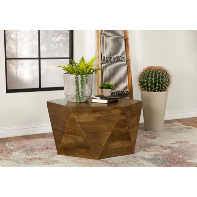 Table basse hexagonale naturelle fabriquée à la main d'une hauteur de 18 pouces, d'une largeur de 35 pouces, en bois de manguier, d'un piédestal et d'une finition en bois massif, pour le salon