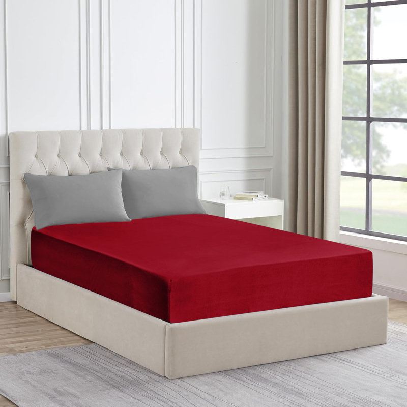 Shloima Premium Quality Cotton 30cm Jersey Fitted Sheet Soft, Comfortable, Perfect Fit, Breathable & Durable, Burgundy