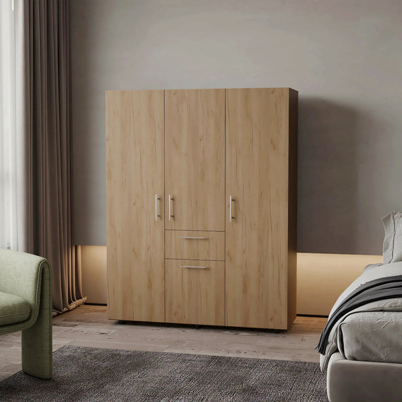Armoire en chêne naturel avec plusieurs tiroirs