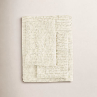 Chambord Cotton Quilt Set