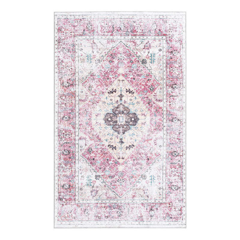 Njay Oriental Indoor Rug, Rectangle 5' x 8'