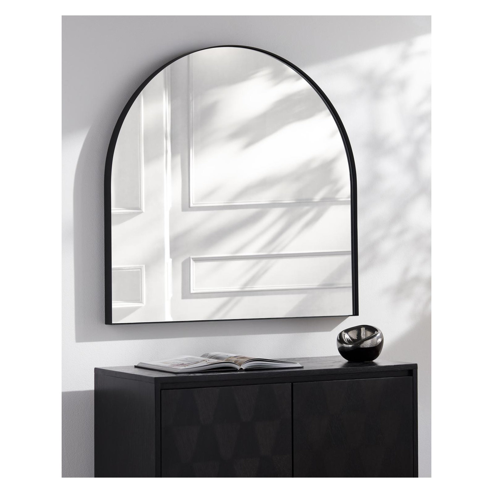 Bassevelde Mirror, Black, 35" x 36"