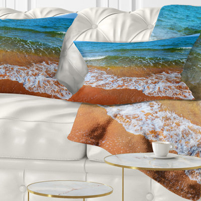 Coussin lombaire mer d’été avec vagues blanches