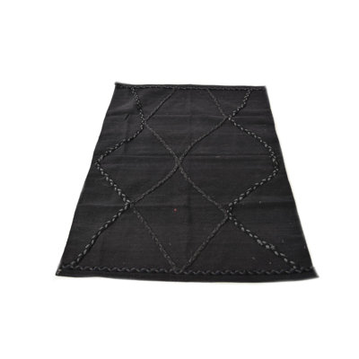 Tapis noir Newsom
